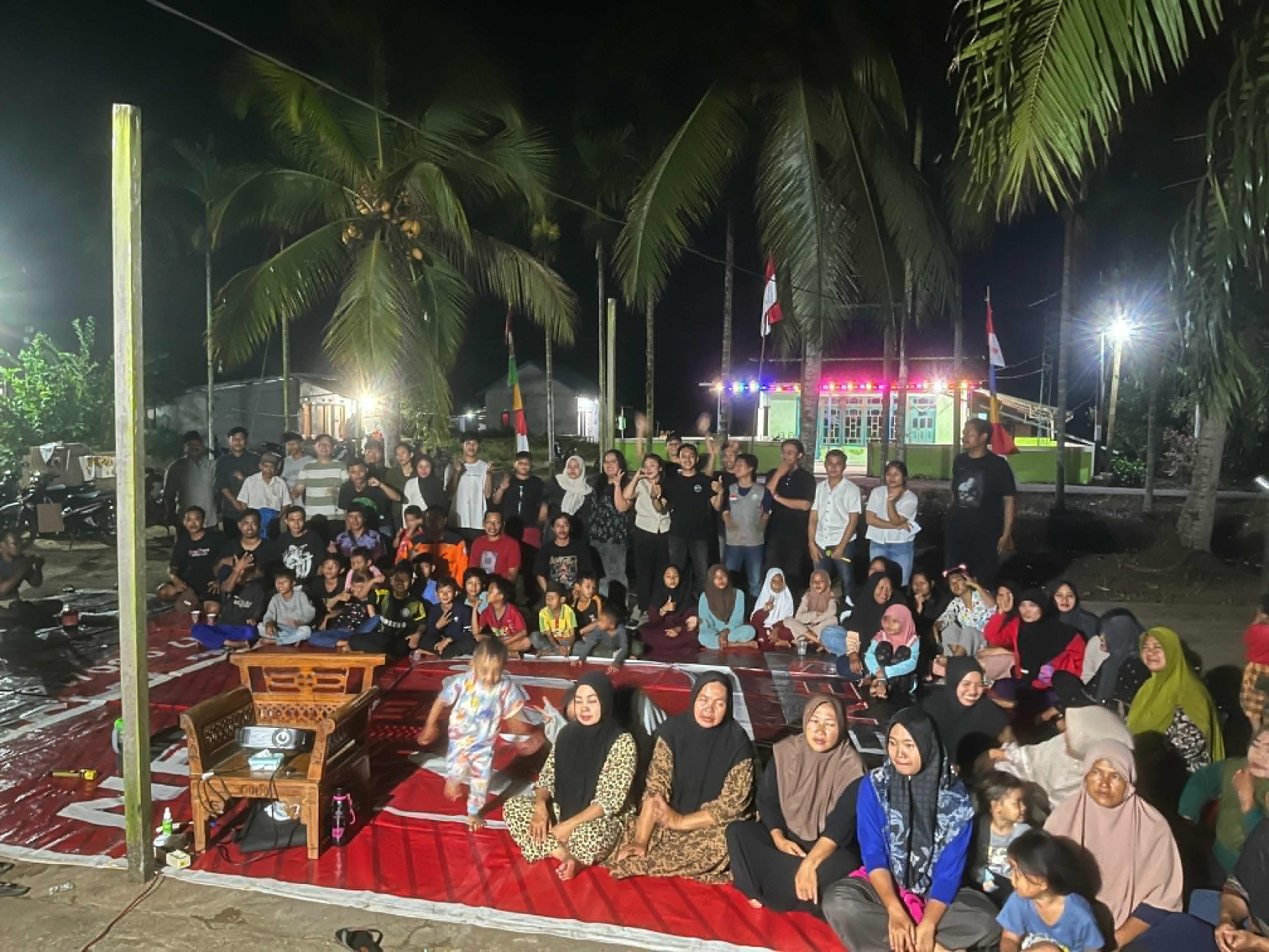 Mahasiswa KKN Sukses Laksanakan Program Pemberdayaan di Desa Rasau Jaya Tiga