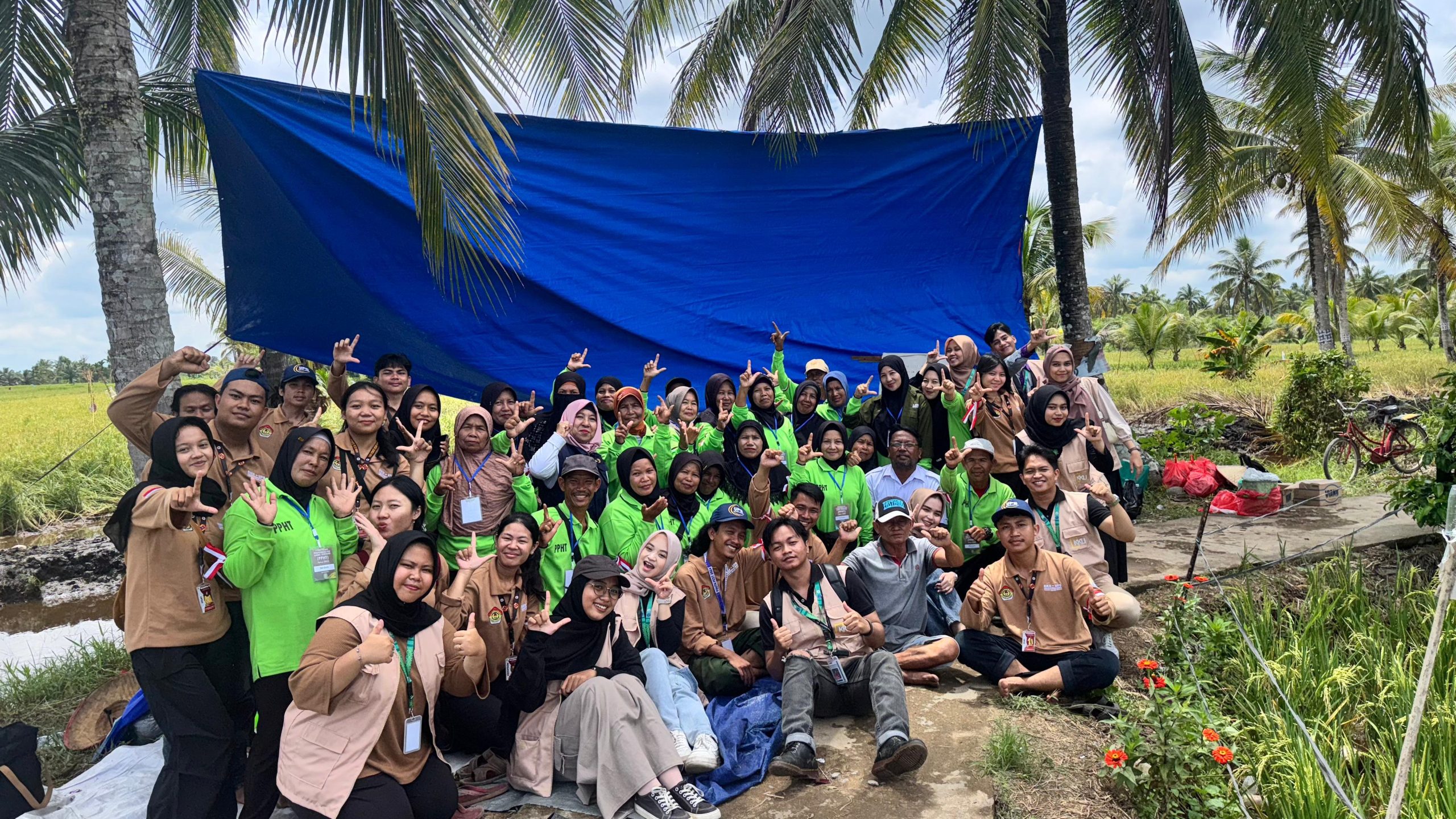 Menumbuhkan Manfaat, KKN UPB Kelompok 15 Berdampak Positif di Desa Sungai Nipah
